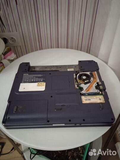 Неисправный ноутбук Benq DH2100