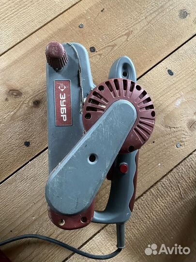 Ленточная шлифовальная машина