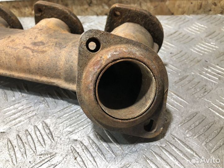 Коллектор выпускной правый Clk 209