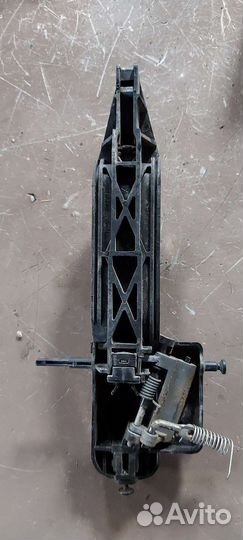 Ручка двери задний правый Ford Fiesta