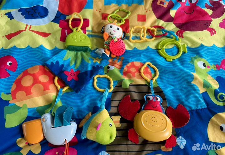 Развивающий коврик