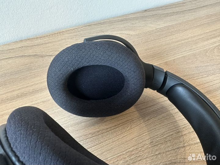 Наушники Razer Barracuda X