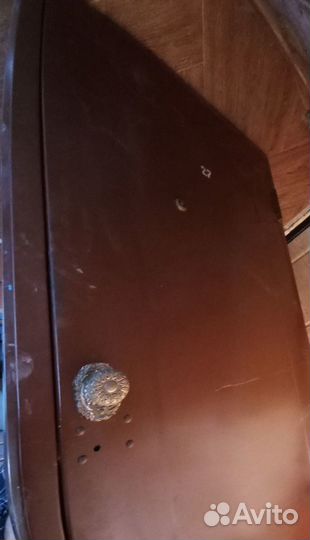 Дверь входная металлическая