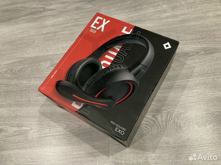Игровые наушники Red Square Exo