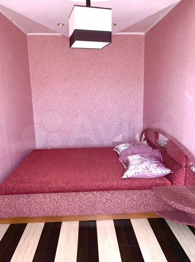 2-к. квартира, 42 м², 4/4 эт.