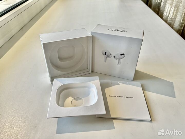 Коробка AirPods и AirPods Pro Оригинал