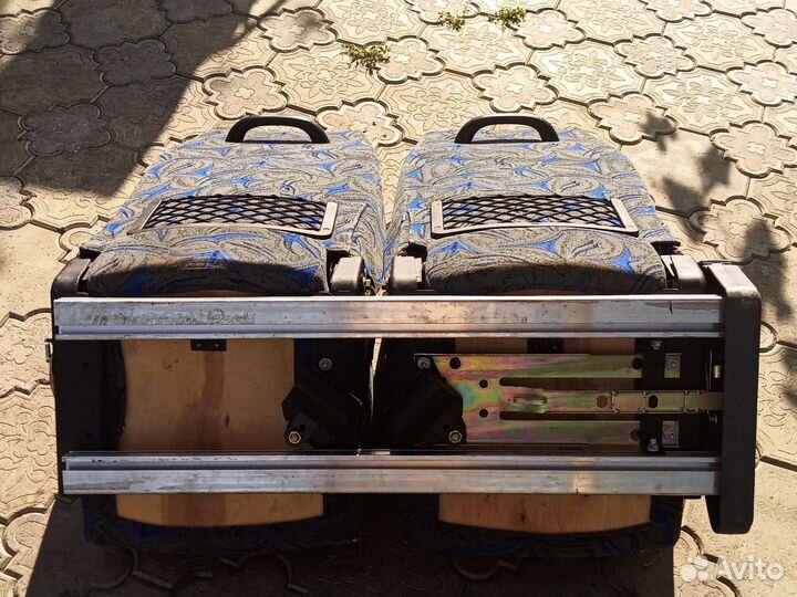 Сидения для автобусов и микроавтобусов