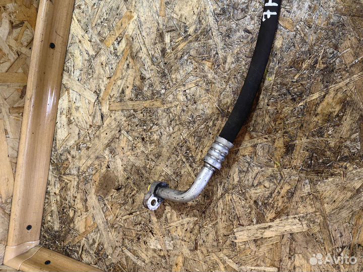 Трубка Шланг Кондиционер Транспортер т5 7H0820721Q