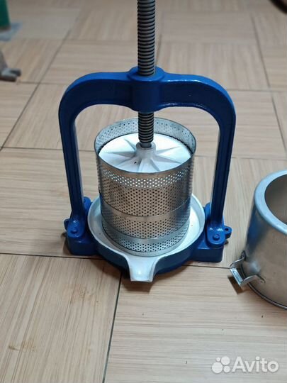 Пресс для отжима винограда