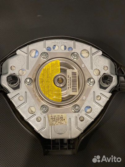 Руль volkswagen Bora,skoda tour, golf 4