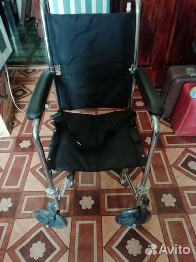 Инвалидная коляска новая