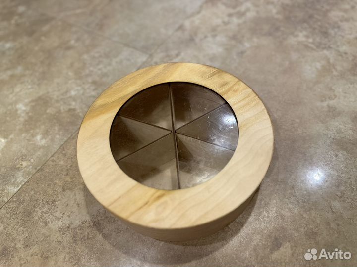 Деревянная коробка с прозрачной крышкой 25 см