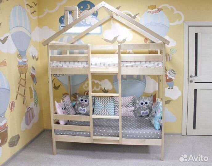 Двухъярусная кроватка домик «Особая»