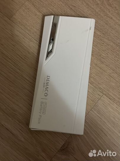 Портативный аккумулятор demaco 20000 mAh (белый)