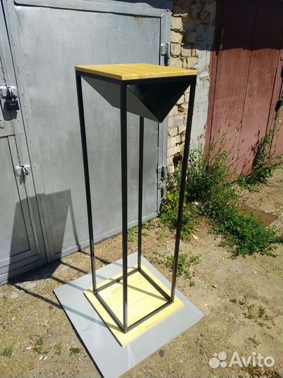 Дровница в стиле лофт