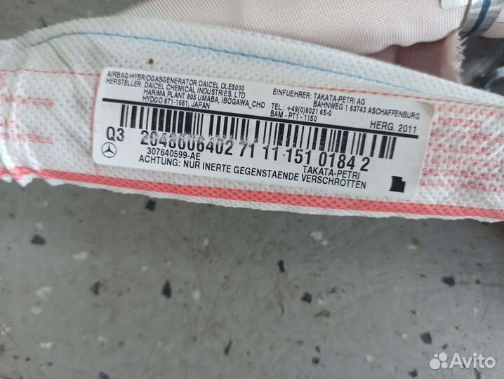 Подушка безопасности штора правая Mercedes W204