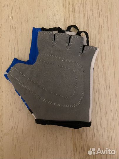 Перчатки для велосипеда