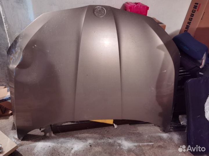 Капот Skoda Rapid II