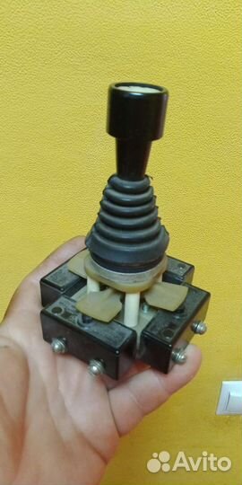 Переключатель пк12-21-822