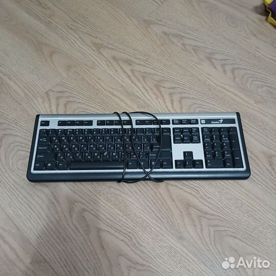 Клавиатура Genius Slimstar 100