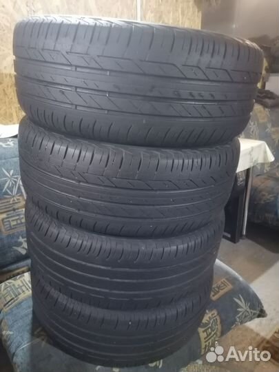 Bridgestone Turanza T001 255/55 R17