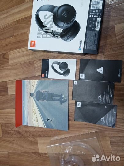 Беспроводные наушники jbl tune 560bt