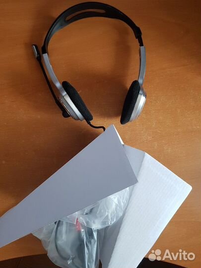 Новая гарнитура Direc SEH 815