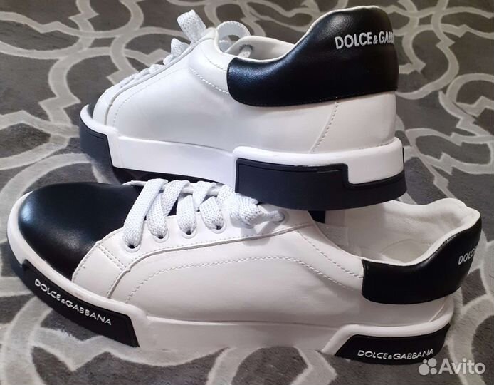 Кроссовки женские 40 размер новые, (маломерки)