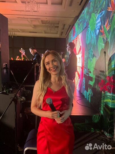 Ведущая + вокал + DJ