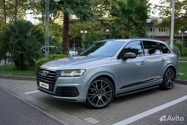Audi Q7 3.0 AT, 2017, 227 300 км