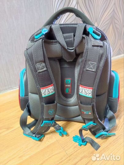 Ранец школьный для девочки