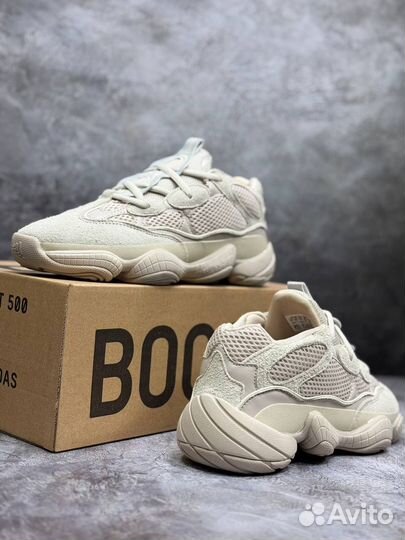 Кроссовки Adidas Yeezy Boost 500 белые