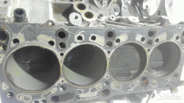 Блок цилиндров Audi A8 (D2), 2001