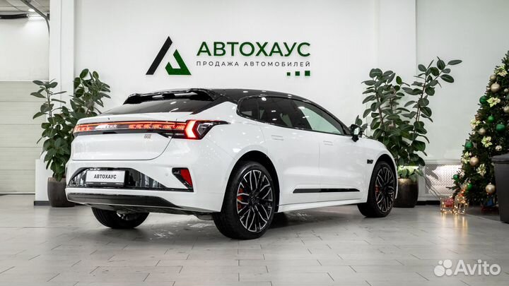 Zeekr 001 788 л.с. AT, 2024