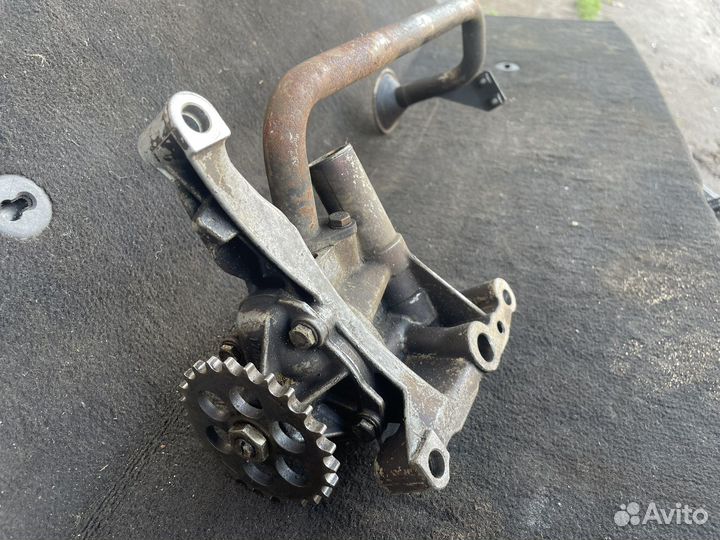 Масляный насос M50 BMW 1740965