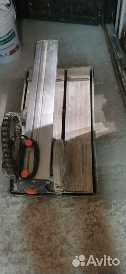 Плиткорез dexter 800