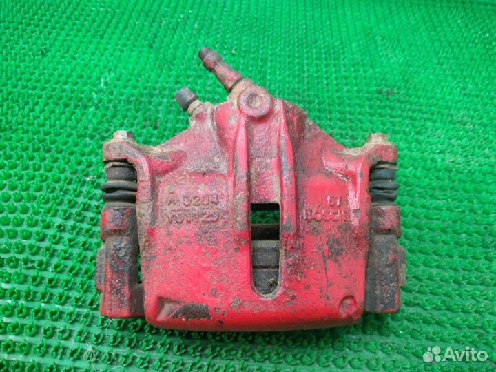 Суппорт передний правый Jaguar X-Type X400 AJ25