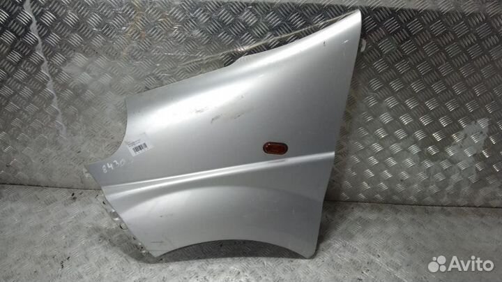 Крыло Renault Trafic (2001-2014)