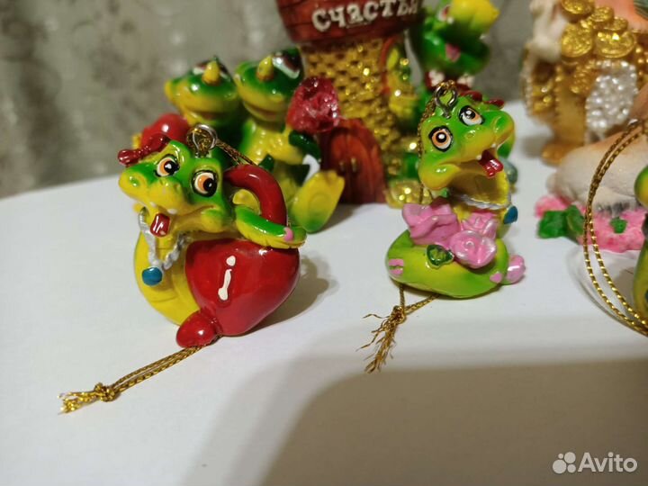 Фигурки и статуэтки керамические, сувениры 14 штук