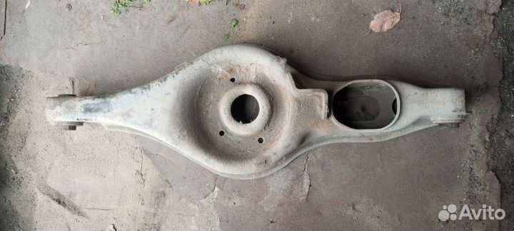 Рычаг подвески задний mitsubishi outlander