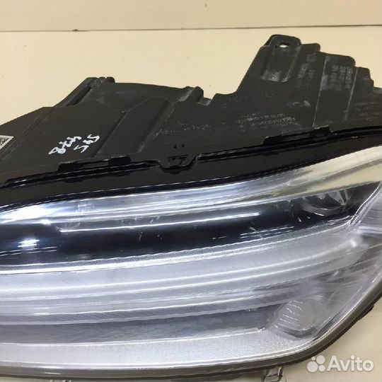 Фара левая Volvo XC90