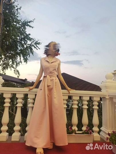 Платье в пол