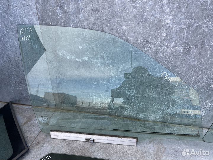 Стекла дверей для Opel Vectra A