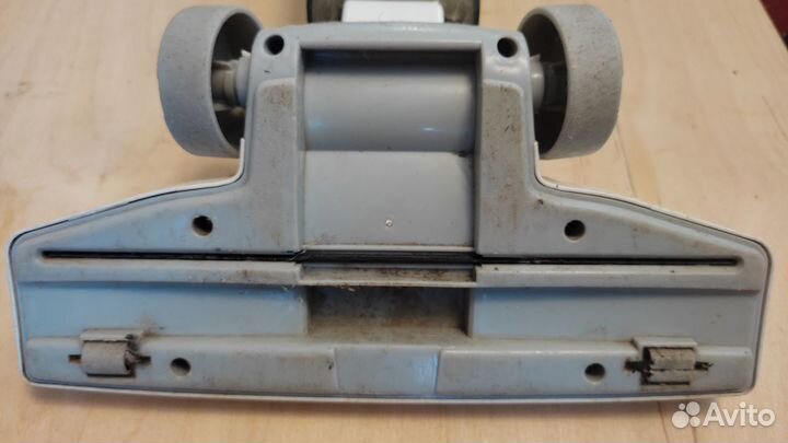 Пылесос вертикальный dexp M-800V