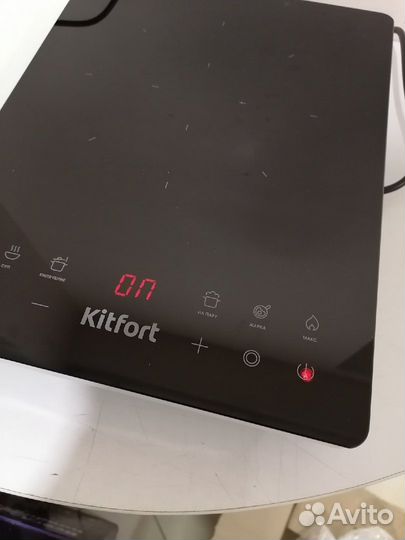 Инфракрасная плита Kitfort KT-140