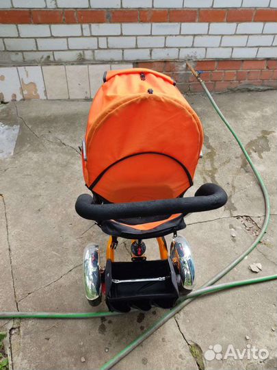 Трехколесный велосипед с родительской ручкой