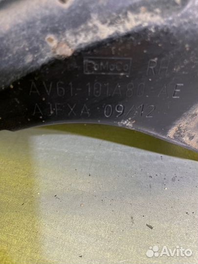 Элемент передней панели передний правый Ford Focus