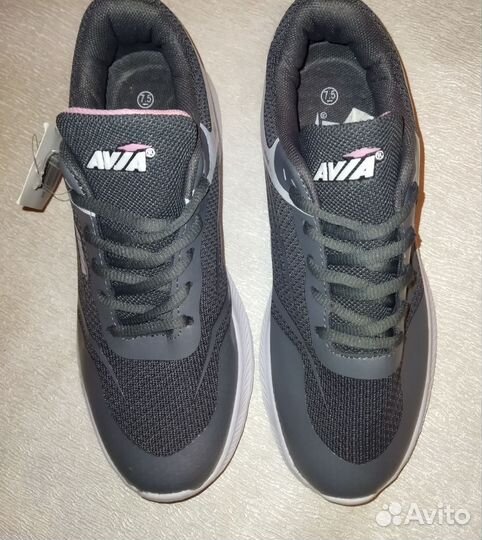 Кроссовки женские Avia новые