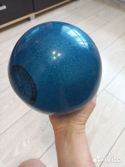 Гимнастический мяч