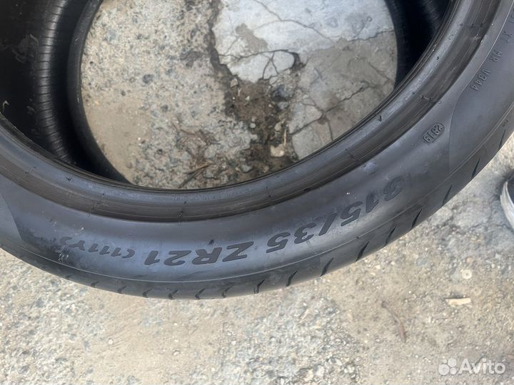 Pirelli P Zero 315/35 R21 111Y